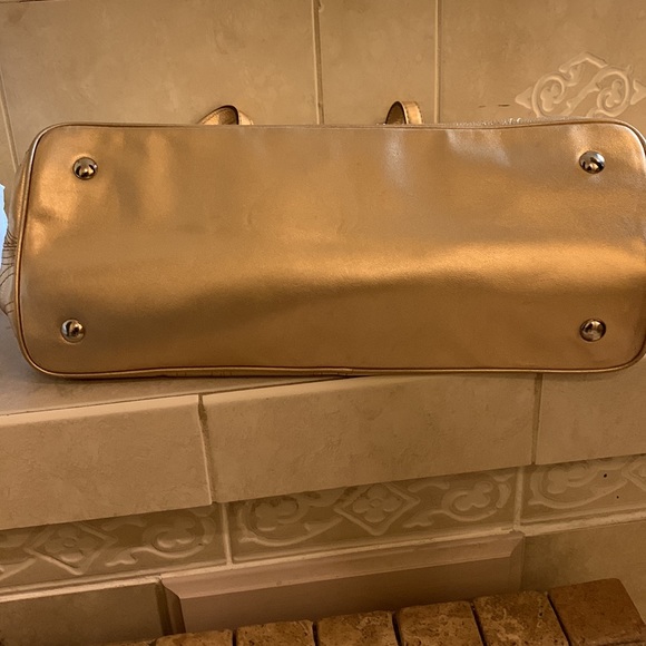 Coach Authentic Metalic Gold Bag - Picture 8 of 11